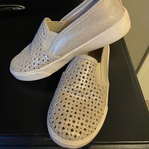 Girls gold slide sneakers